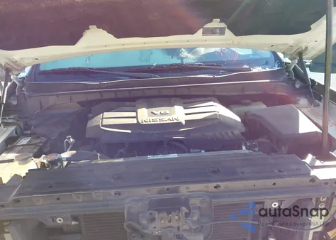 2018 Nissan Titan Pro-4X из США, поврежденный, VIN 1N6AA1E5XJN537813